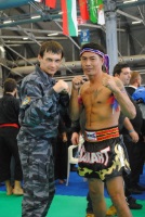 Самарт Паякарун (Samart Payakaroon)-самый великий боец Тайланда. Легенда Муай Тай и мирового бокса. Уже в возрасте 19 лет стал 4-хкратным чемпионом мира по Муай Тай, за что и получил прозвище Паякарун ,что значит «Молодой тигр»;